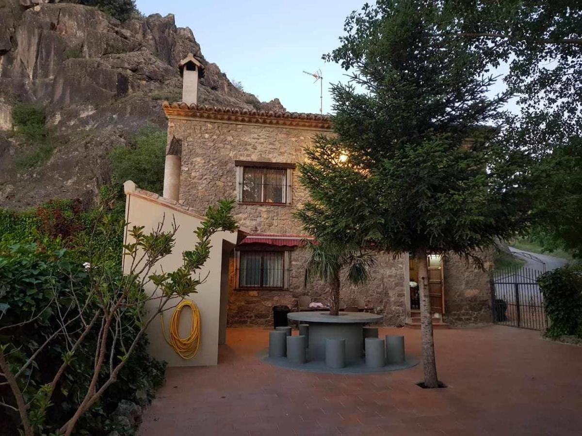 Casa rural Villa Pilar Albentosa Esterno foto